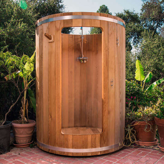 LeisureCraft Dundalk Rainbow Barrel Outdoor Shower - Knotty Red Cedar