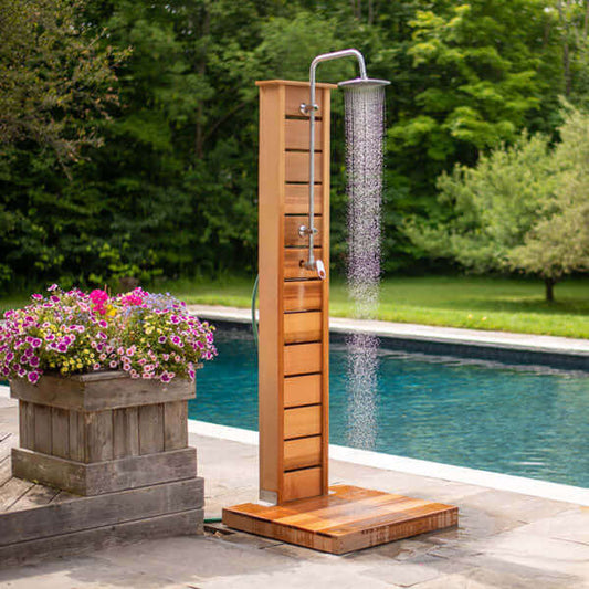 LeisureCraft Dundalk Sunlight Outdoor Shower - Clear Red Cedar