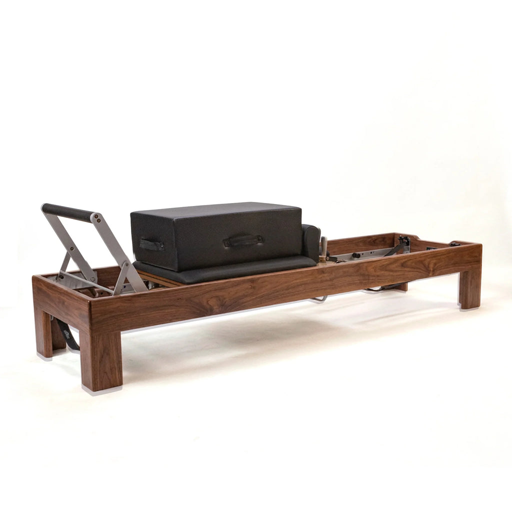 Peak Pilates Artistry® Reformer with Vegan Straps
